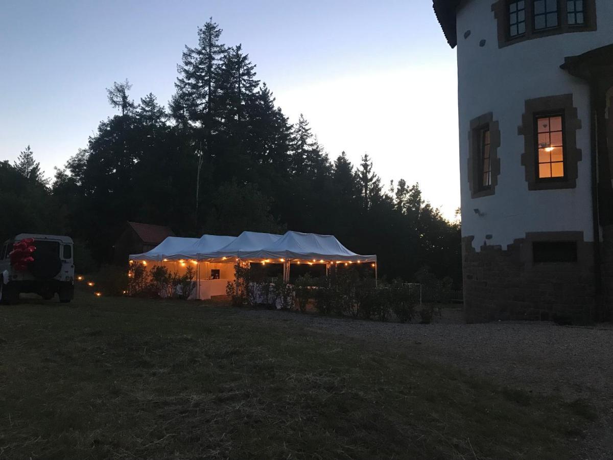 Logis Du Haut-koenigsbourg * Thannenkirch
